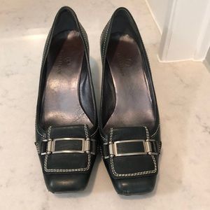 Cole haan pumps